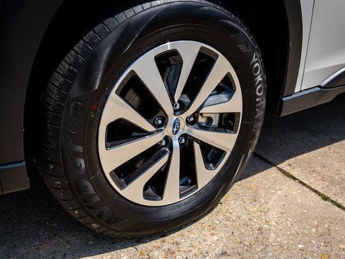 Certified 2025 Subaru Outback Premium image 14