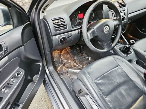 Used 2006 Volkswagen Jetta TDI image 9