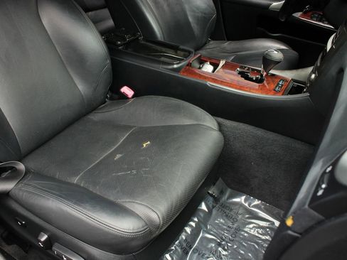 Used 2008 Lexus IS 250 AWD image 30