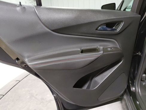 Used 2023 Chevrolet Equinox RS w/ LPO, Floor Liner Package image 17