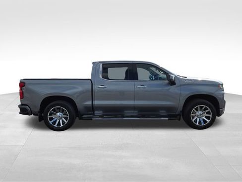 Used 2019 Chevrolet Silverado 1500 High Country w/ Technology Package AWD/4WD image 14
