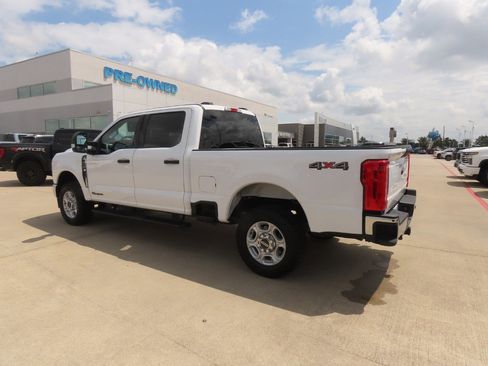 Used 2025 Ford F250 XLT AWD/4WD image 16