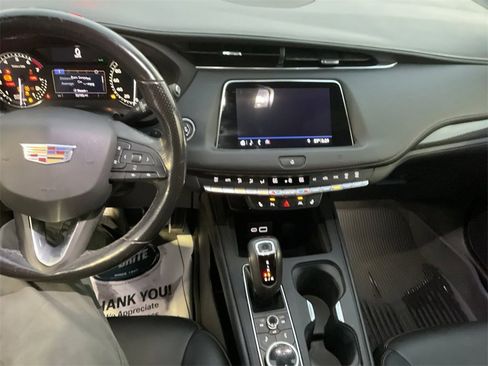 Used 2019 Cadillac XT4 Sport w/ Cold Weather Package image 10