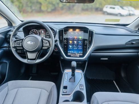 Used 2025 Subaru Crosstrek 2.0i Premium image 25
