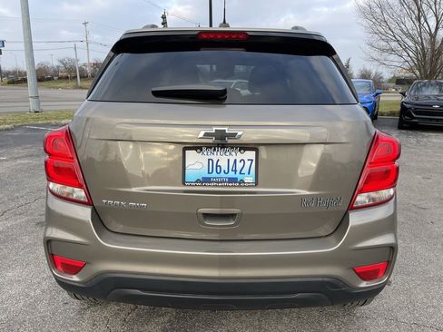 Used 2022 Chevrolet Trax LT w/ Sport Edition image 6