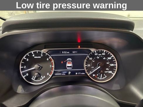 Used 2024 Nissan Rogue S image 21