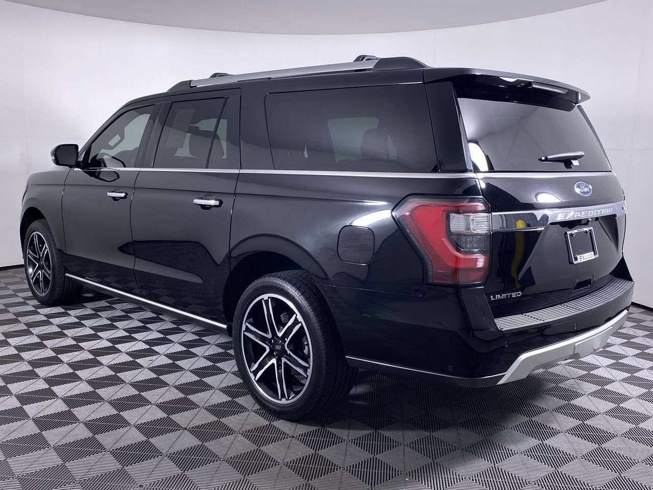 Used 2021 Ford Expedition Max Limited AWD/4WD image 19