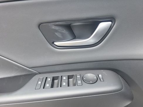 New 2026 Hyundai Kona Limited FWD image 21