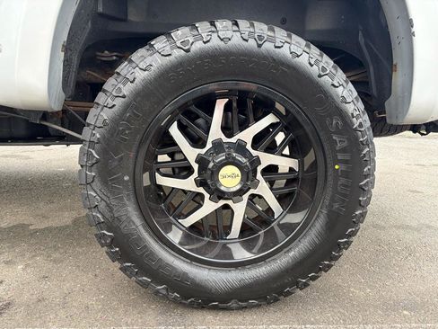 Used 2018 Ford F250 Platinum w/ Platinum Ultimate Package AWD/4WD image 17