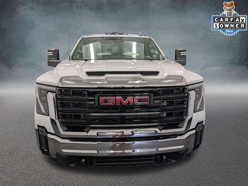 Used 2026 GMC Sierra 3500 Pro w/ Convenience Package AWD/4WD image 2