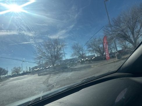 Used 2011 Toyota RAV4 4WD image 8