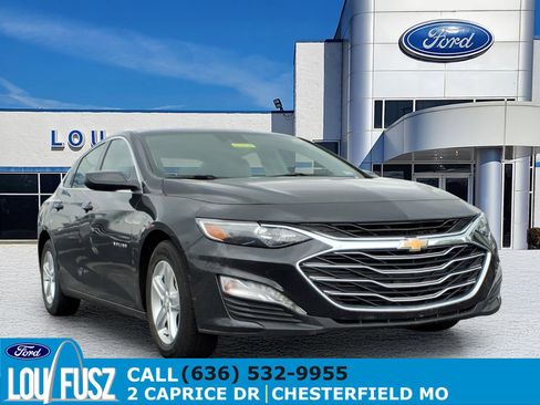 Used 2024 Chevrolet Malibu LT FWD image 1