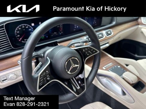 Used 2025 Mercedes-Benz GLE 450e 4MATIC image 23