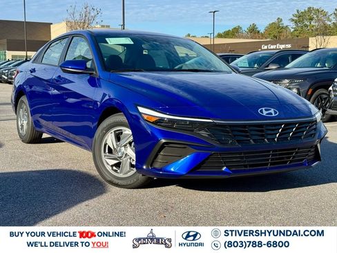 Certified 2026 Hyundai Elantra SE FWD image 1
