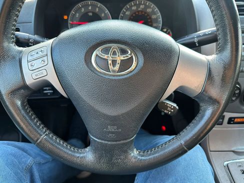 Used 2010 Toyota Corolla S FWD image 7