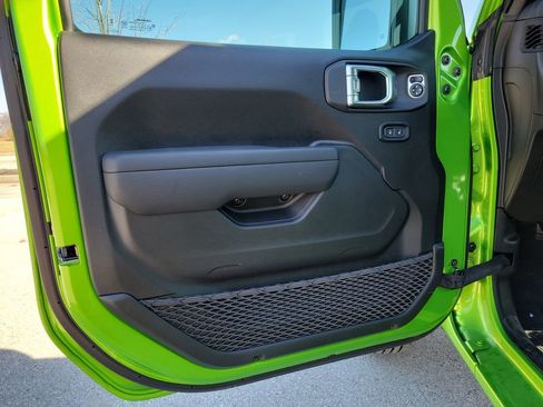 New 2025 Jeep Wrangler Sport S image 17