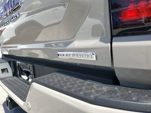 New 2026 GMC Canyon Elevation AWD/4WD image 8