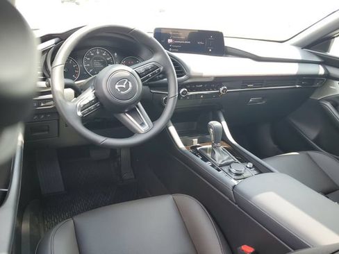 New 2026 MAZDA MAZDA3 Hatchback w/Premium Plus Pkg AWD/4WD image 10