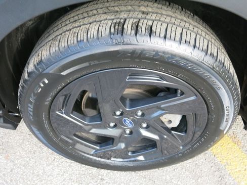 Used 2024 Subaru Crosstrek 2.5i Sport w/ Crosstrek Mirror Package AWD/4WD image 32