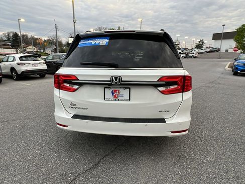 Used 2022 Honda Odyssey Elite image 5