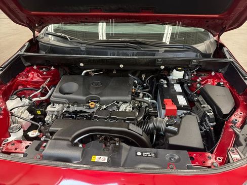 Certified 2021 Toyota RAV4 LE image 20