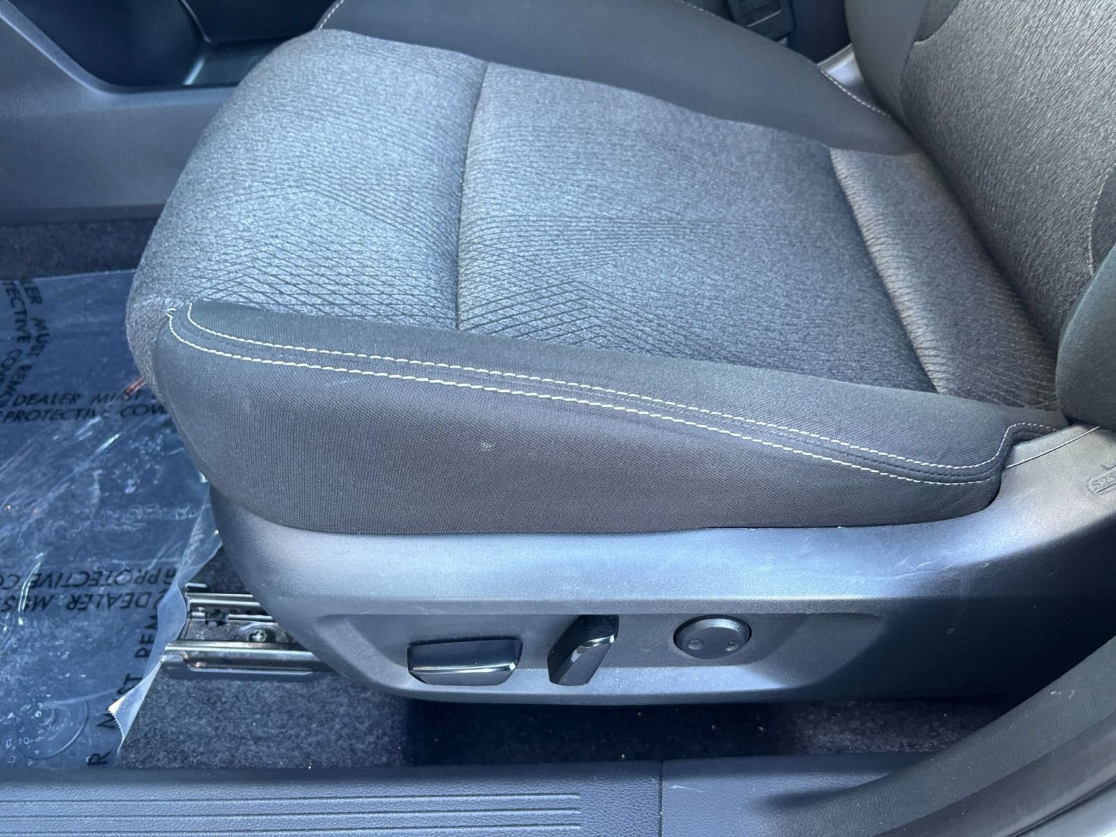 Used 2024 Nissan Rogue SV AWD/4WD image 21