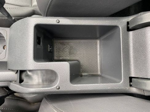 Used 2009 Volkswagen Jetta TDI image 17