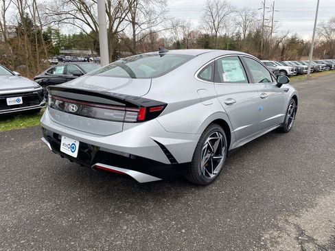 New 2026 Hyundai Sonata SEL FWD image 4