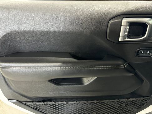 Used 2021 Jeep Wrangler Unlimited Sahara image 15