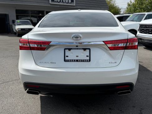 Used 2014 Toyota Avalon XLE Premium FWD image 15