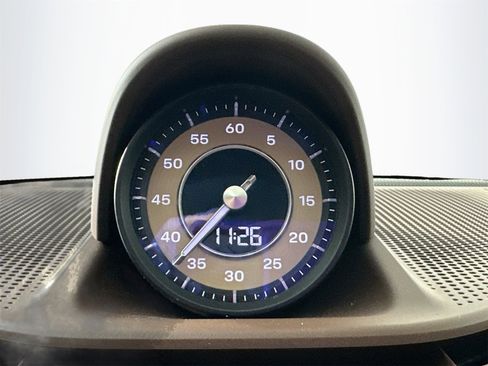 Certified 2021 Porsche Taycan 4S image 24