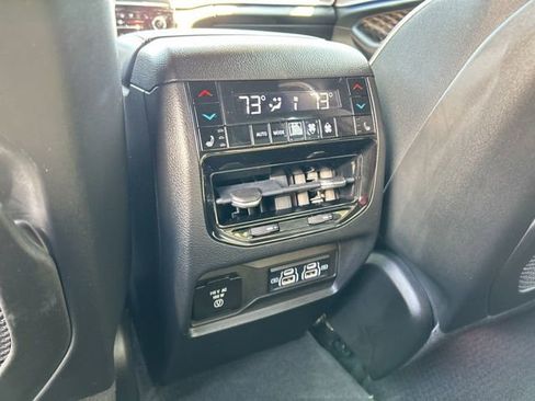 Used 2023 Jeep Grand Cherokee Summit w/ Adv Protech Group IV AWD/4WD image 28