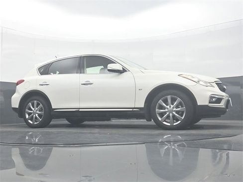 Used 2017 INFINITI QX50 Base image 26