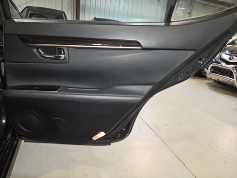 Used 2016 Lexus ES 350 w/ Premium Package w/Wood Trim FWD image 24