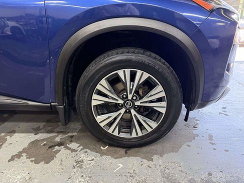 Used 2021 Nissan Rogue SV w/ Premium Package AWD/4WD image 30