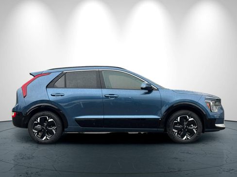 New 2026 Kia Niro Wind image 3