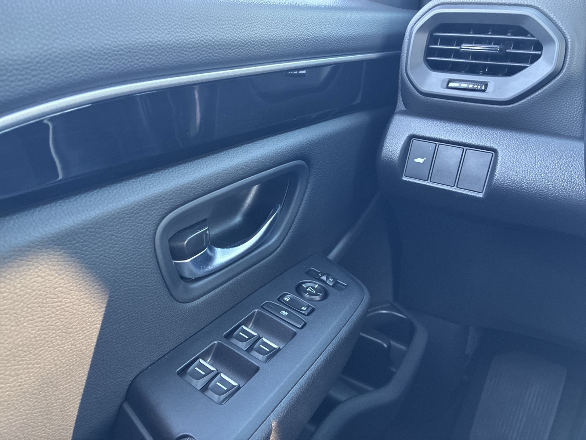 Certified 2026 Honda Pilot Sport image 40