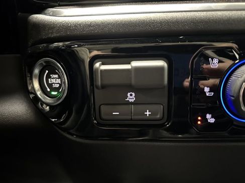 New 2026 Chevrolet Silverado 2500 LTZ w/ LTZ Convenience Package image 30