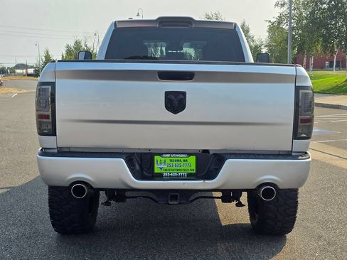 Used 2016 RAM 1500 Express w/ Popular Equipment Group AWD/4WD image 4