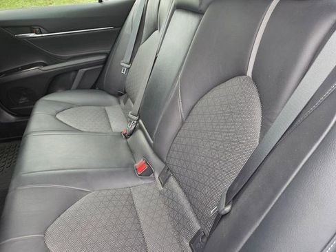 Used 2018 Toyota Camry XSE w/ Audio Package FWD image 9