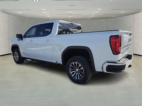 Used 2023 GMC Sierra 1500 AT4 image 5