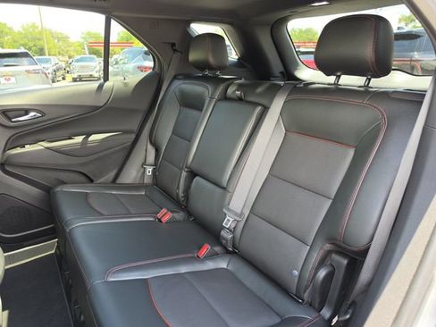 Used 2023 Chevrolet Equinox RS w/ RS Leather Package FWD image 19