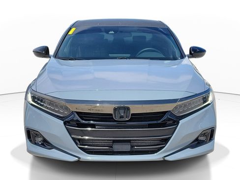 Used 2021 Honda Accord Sport image 2