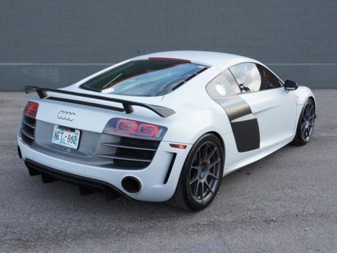Used 2012 Audi R8 GT image 19
