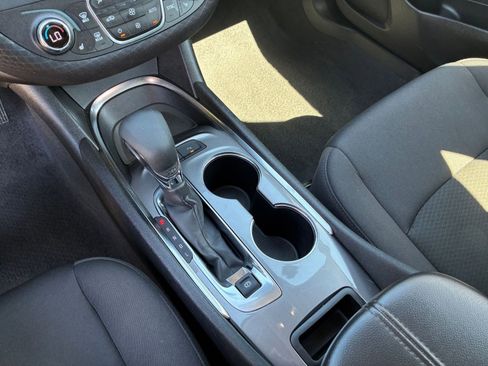 Used 2024 Chevrolet Malibu LT image 42