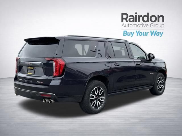 Used 2024 GMC Yukon XL AT4 w/ AT4 Premium Package AWD/4WD image 7