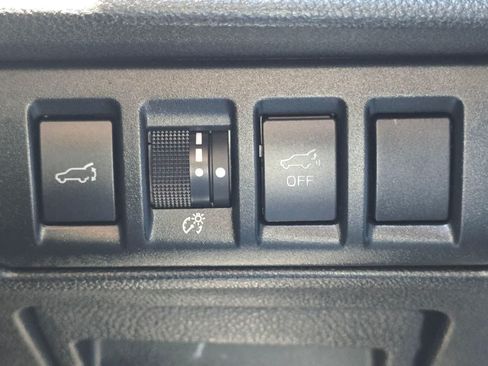 Used 2020 Subaru Outback Premium w/ Popular Package #1 AWD/4WD image 17
