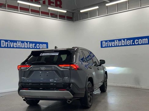 Used 2025 Toyota RAV4 XSE AWD/4WD image 7