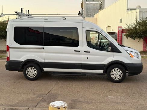 Used 2019 Ford Transit 150 XLT image 4