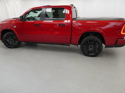 Used 2026 RAM 1500 Limited AWD/4WD image 15